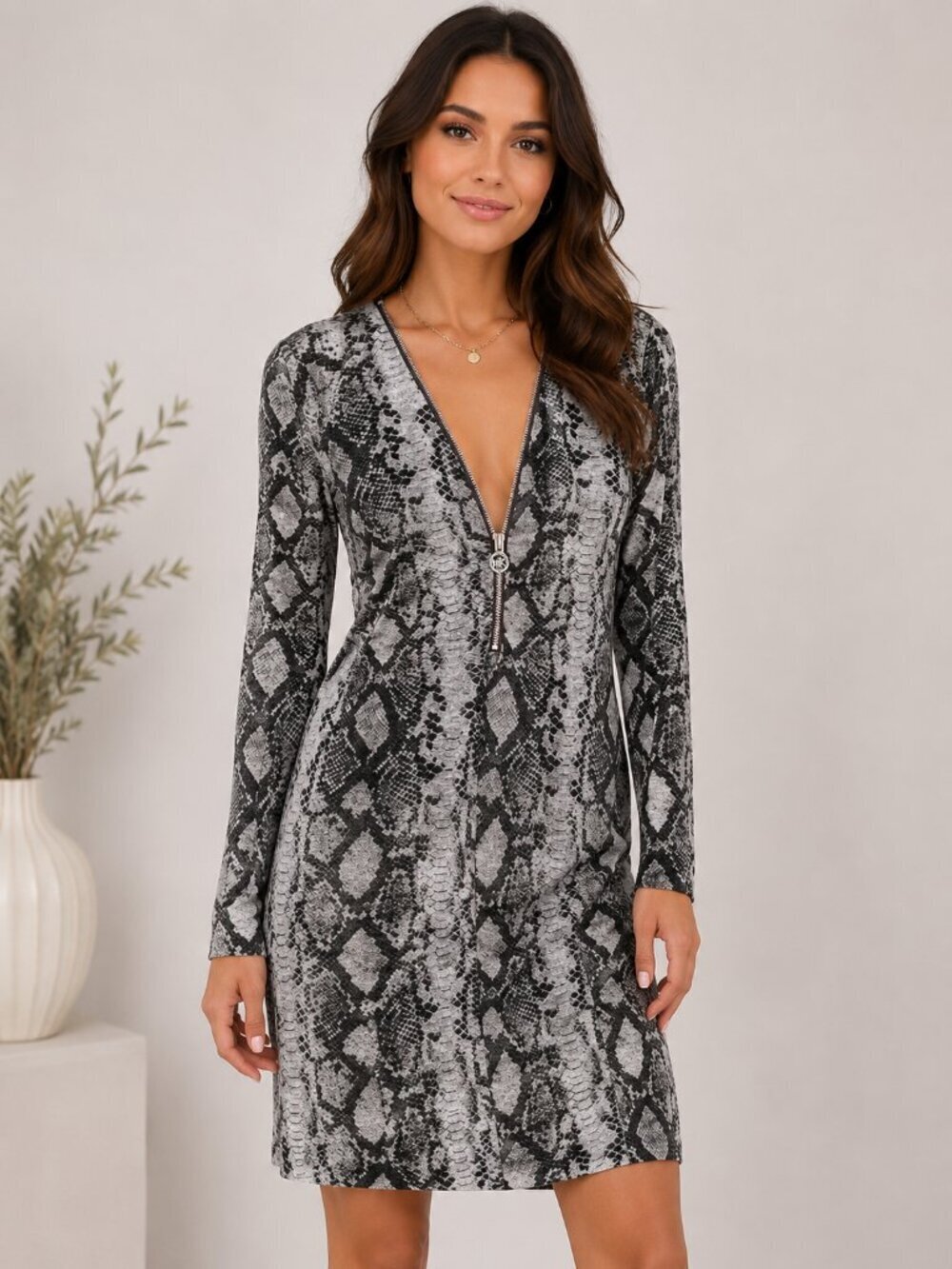 Beautiful Michael Kors V neck Snakeskin Pattern Long Sleeved Dress
